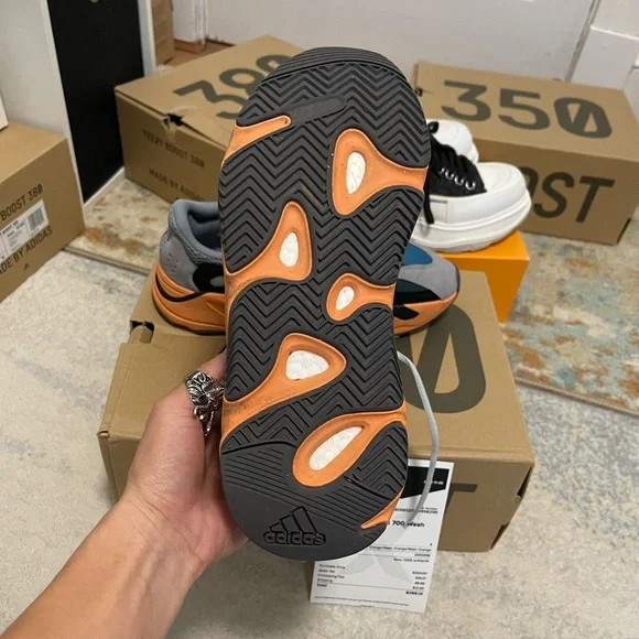 Like New Men’s Size 9 (Euro Sz 42.5) Yeezy Boost 700 Sneakers In Wash Orange - Picture 16 of 17